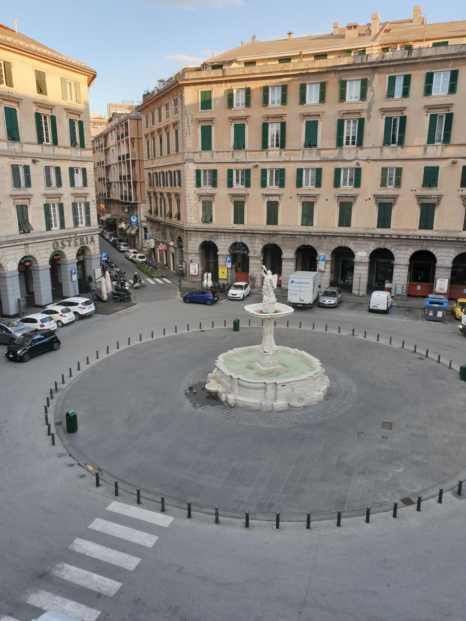 Ricci Rooms Genova Eksteriør bilde