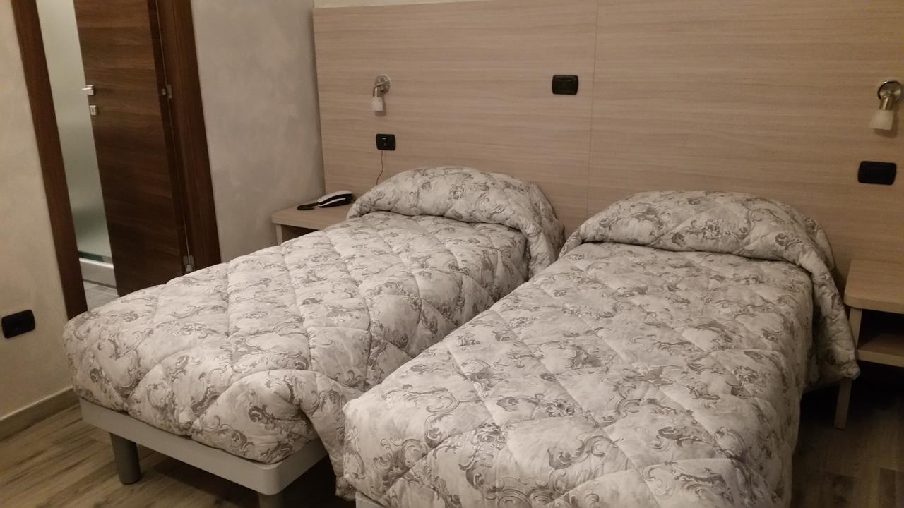 Ricci Rooms Genova Eksteriør bilde