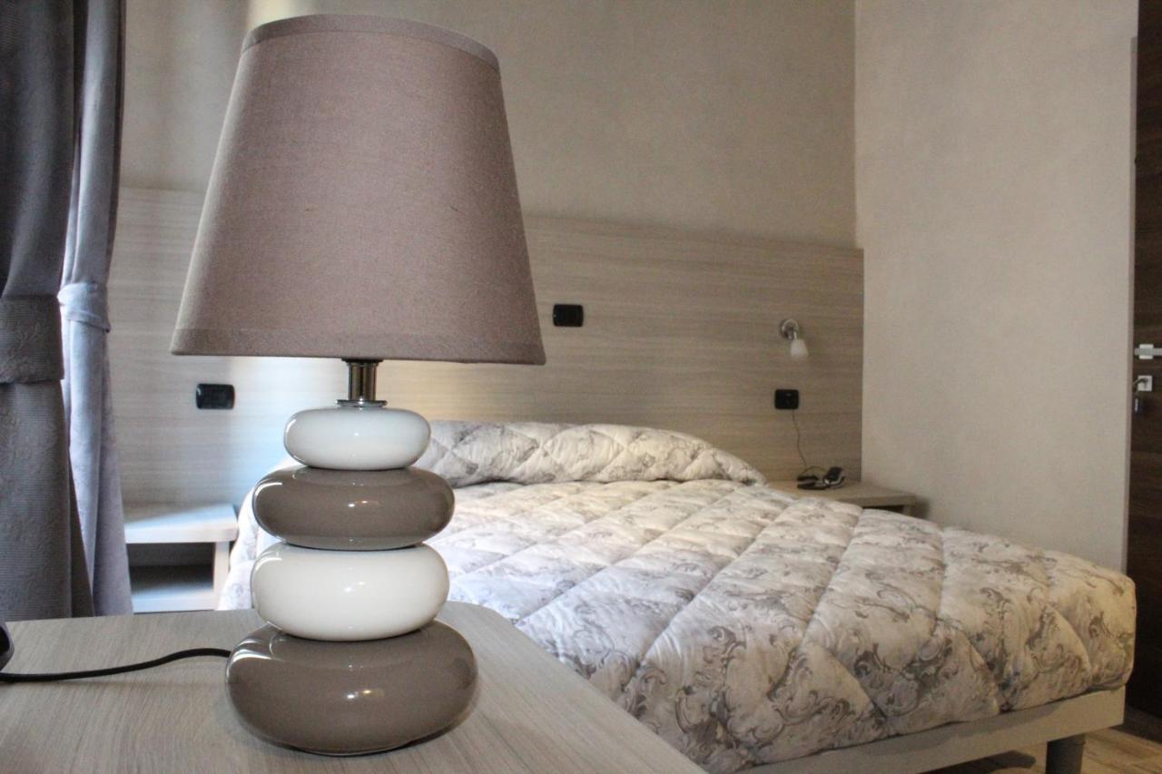Ricci Rooms Genova Rom bilde